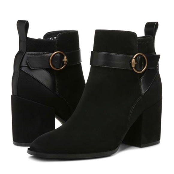 Vionic Tenley Women's Mid Shaft Ankle Boot - Picture 3 of 13